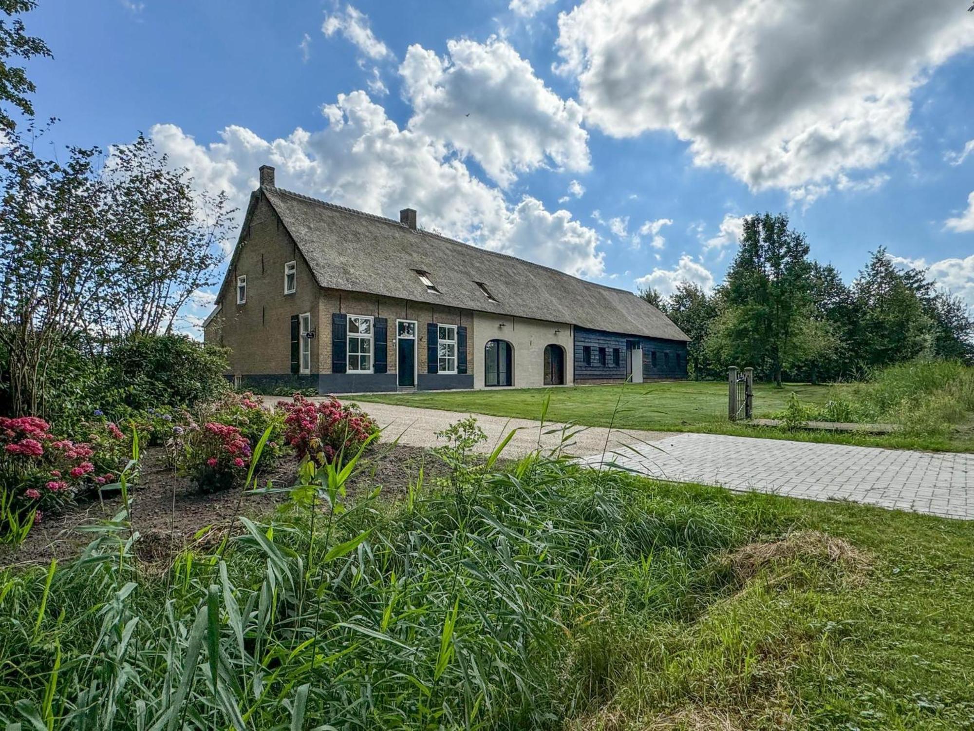 Het Hoevehuys Wagenberg Esterno foto